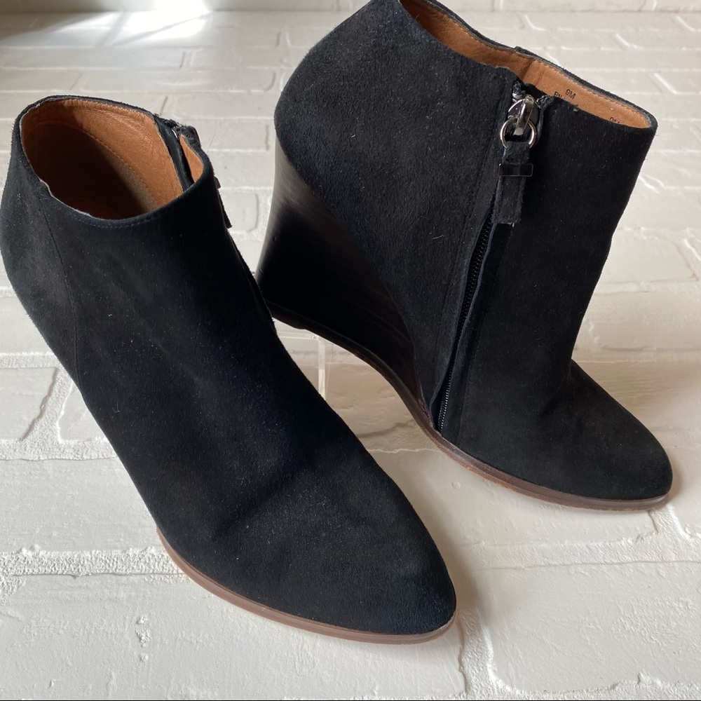 Halogen Selbi wedge bootie 9